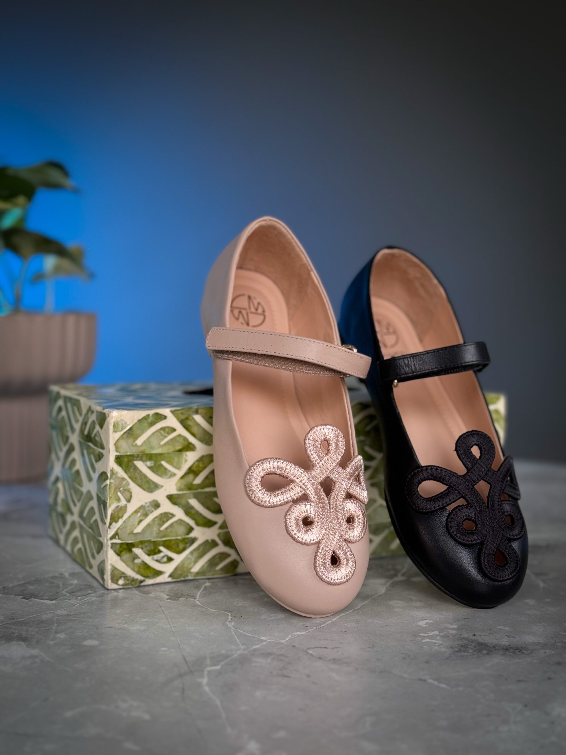 KRIS (Black) - Image 2