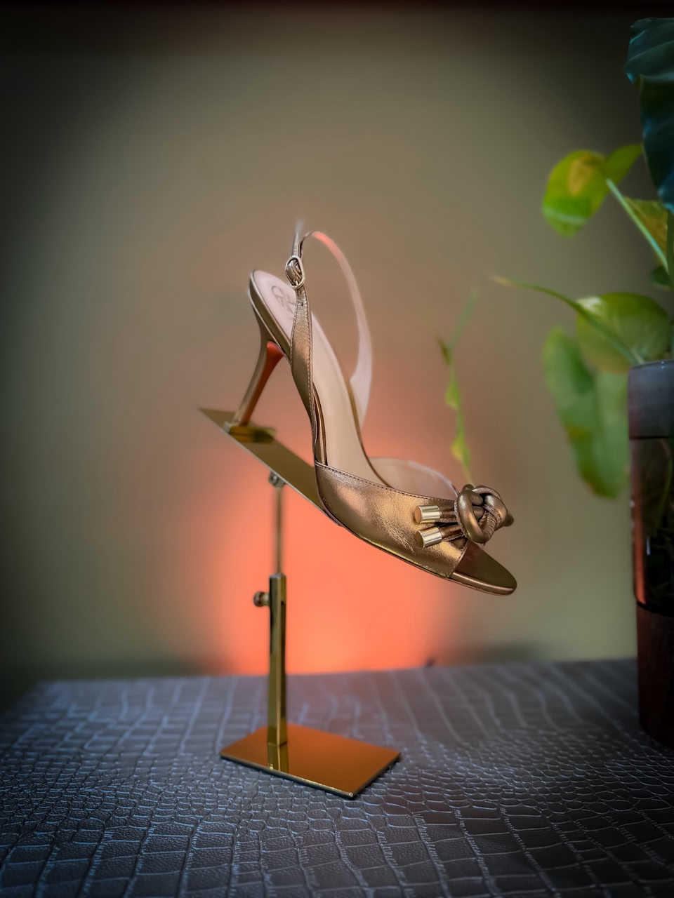 NINA – BRONZE