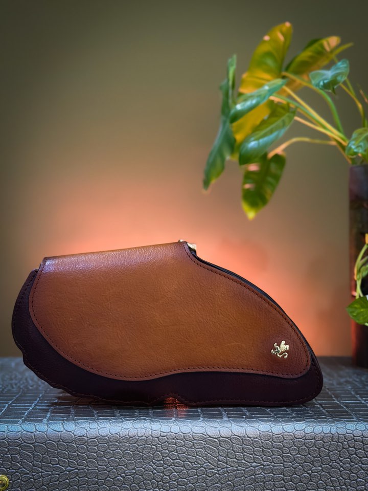 Pratesi Butterfly Bag (Brown) - Image 5