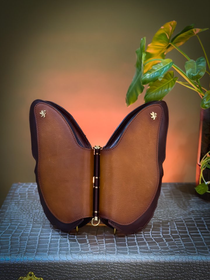 Pratesi Butterfly Bag (Brown) - Image 3